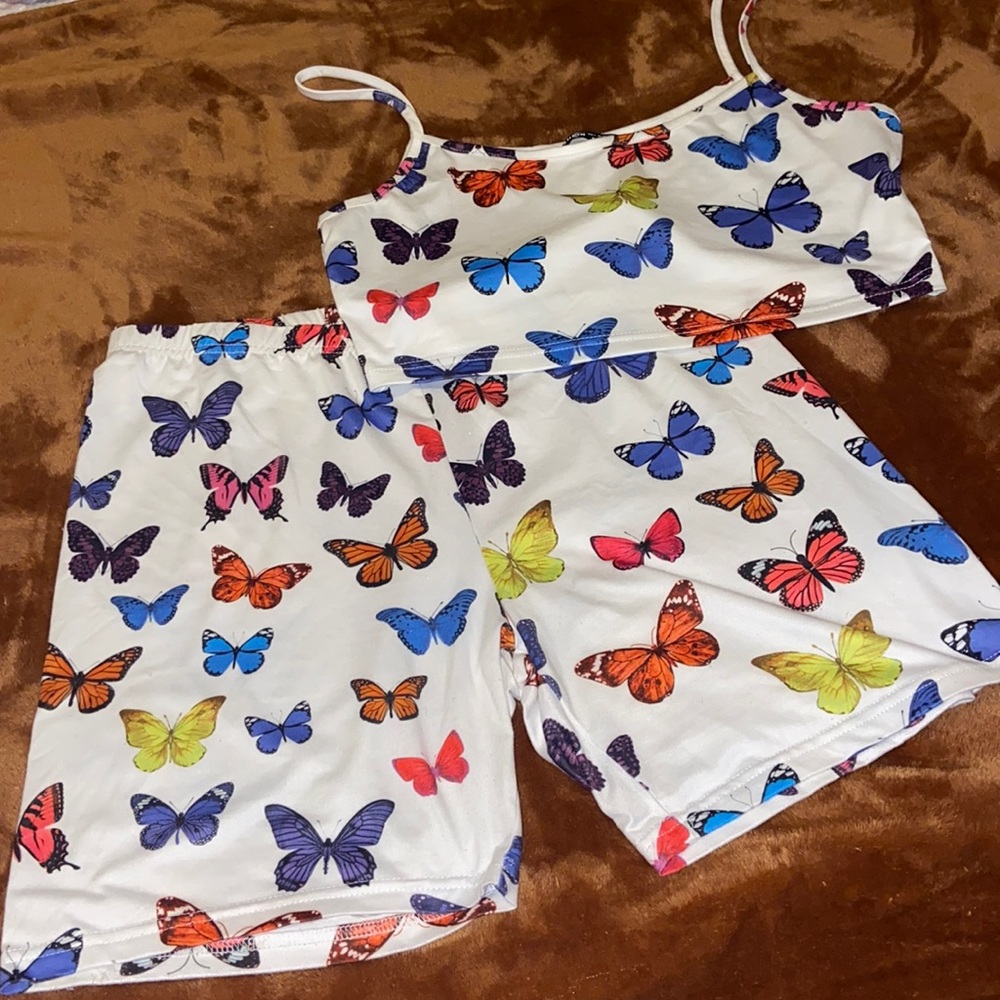 Shein 2 piece butterfly set.